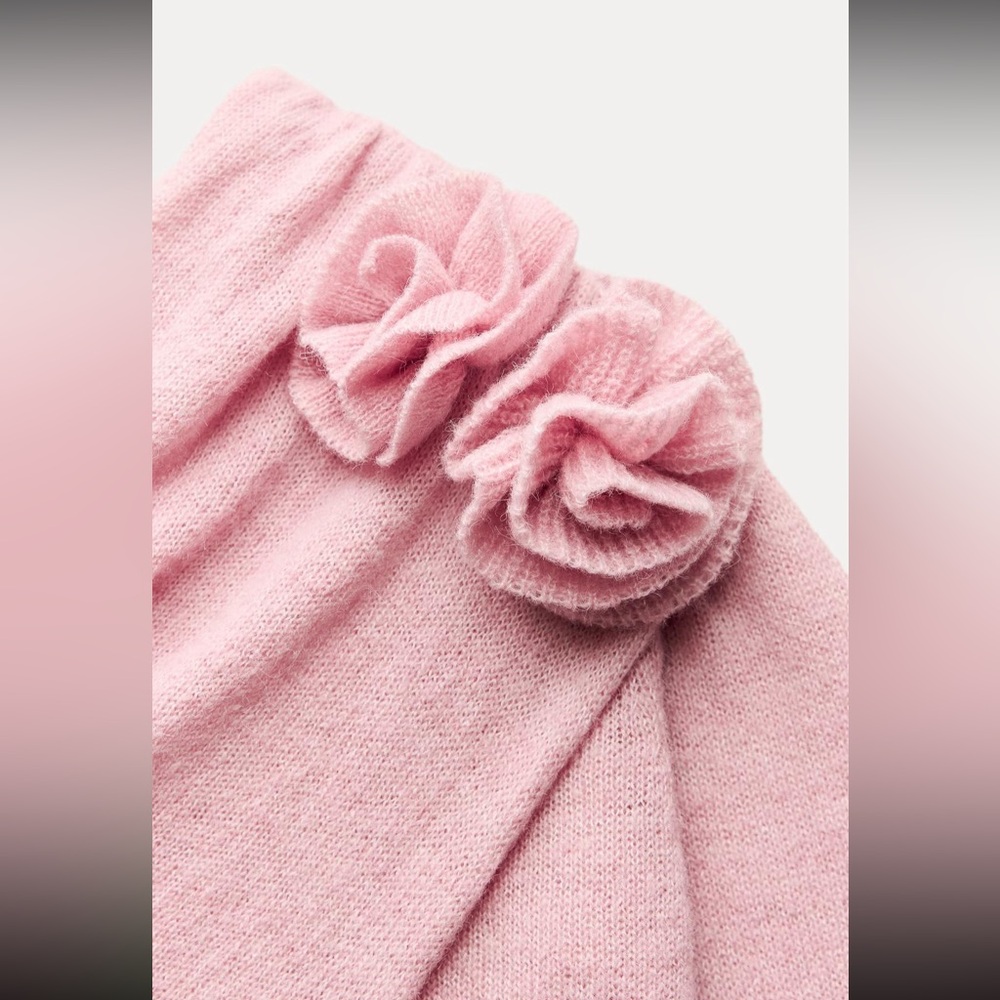 Zara raised floral knit top, pastel pink, 2025 - Picture 6 of 10